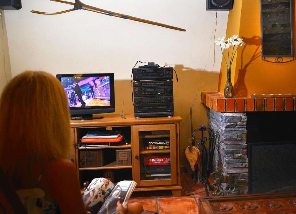 Affittacamere La Casita De Leire Tamajon Esterno foto